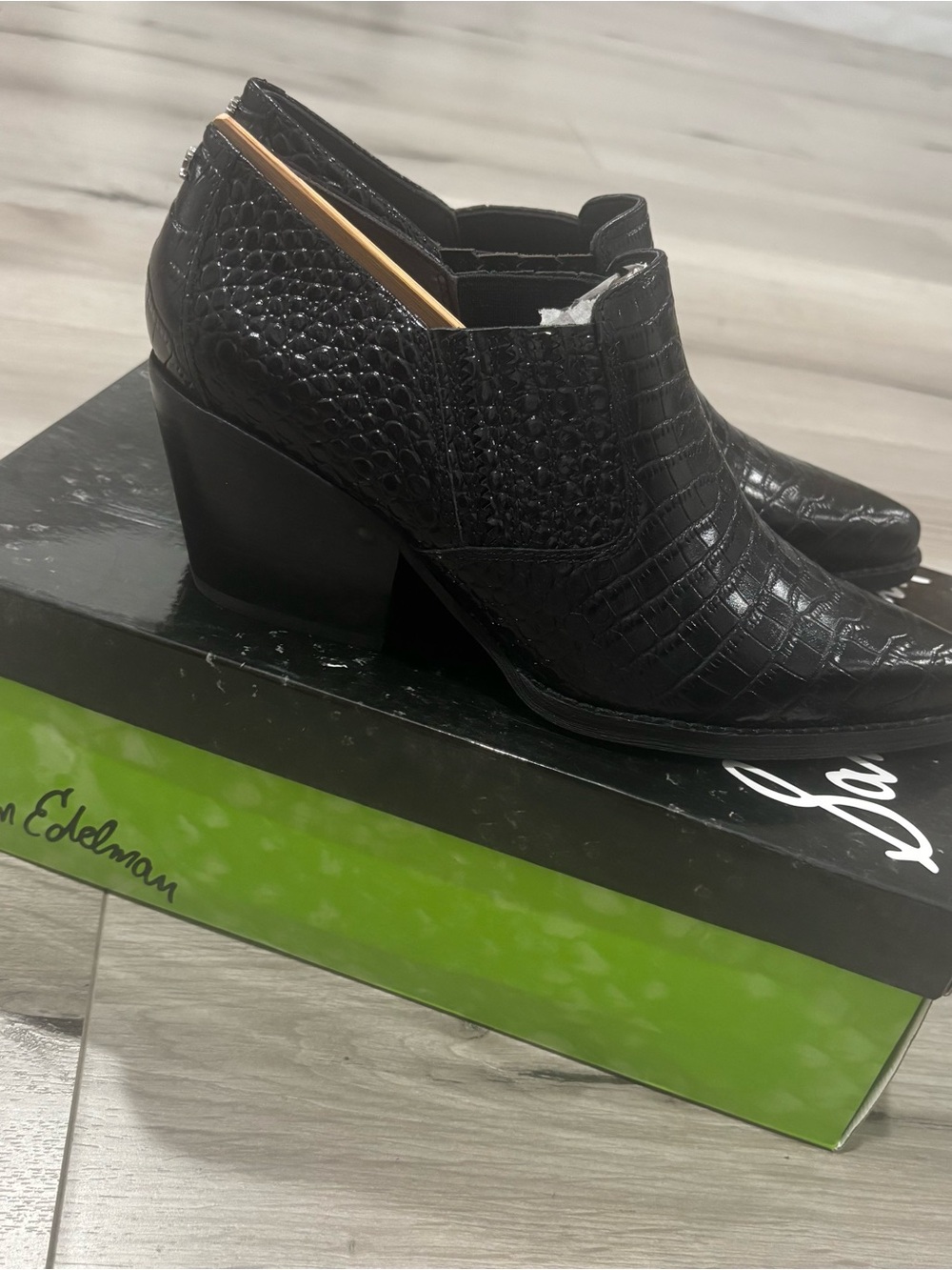 SAM EDELMAN Walton Croc Embossed Black Leather Boot Size 6